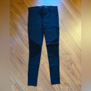 Tinseltown Denim Couture Black Moto Leggings Ribbed Knee Detail Women’s Size S